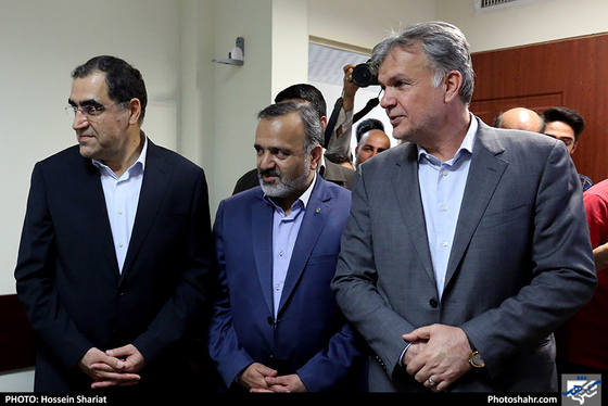  آئین افتتاح همزمان 6 پایگاه سلامت شهری توسط وزیر بهداشت / عکس: حسین شریعت / شهرآرا