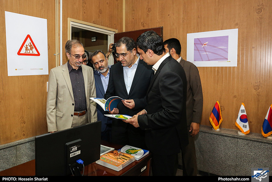  آئین افتتاح همزمان 6 پایگاه سلامت شهری توسط وزیر بهداشت / عکس: حسین شریعت / شهرآرا