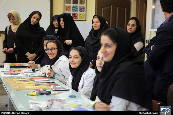 بازدید کمیسر عالی سازمان ملل از مرکز فنی و حرفه ای خواهران / عکس: احمد حسنی / شهرآرا