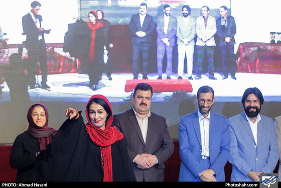 اختتامیه بیست و هشتمین جشنواره تئاتر استانی خراسان رضوی / عکس: احمد حسنی / شهرآرا
