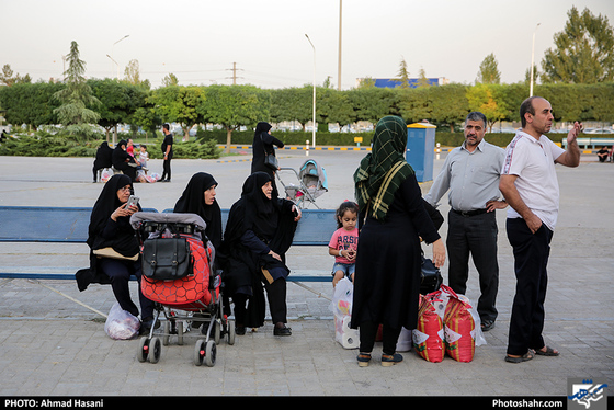 نمایشگاه فروش پاییزه و عرضه کالای تنظیم بازار