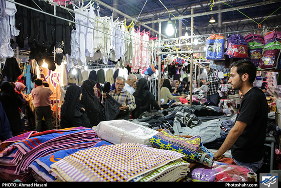 نمایشگاه فروش پاییزه و عرضه کالای تنظیم بازار
