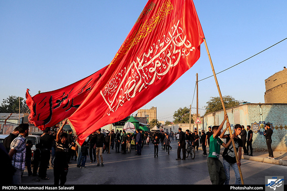 ورود نمادین کاروان امام حسین (ع) به کربلا / عکس: محمدحسن صلواتی / شهرآرا