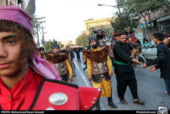 ورود نمادین کاروان امام حسین (ع) به کربلا / عکس: محمدحسن صلواتی / شهرآرا