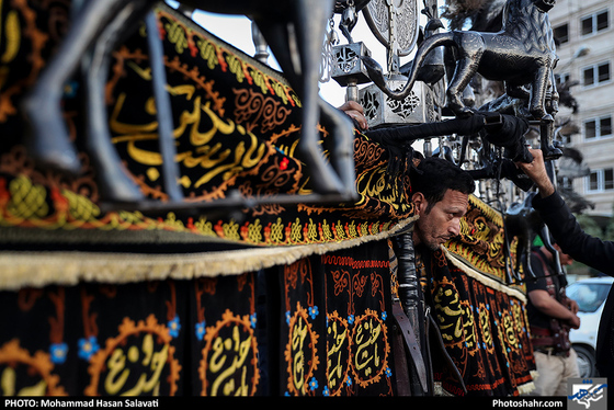 ورود نمادین کاروان امام حسین (ع) به کربلا / عکس: محمدحسن صلواتی / شهرآرا