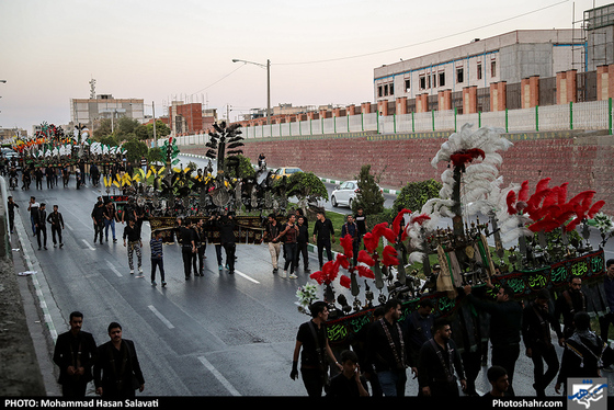 ورود نمادین کاروان امام حسین (ع) به کربلا / عکس: محمدحسن صلواتی / شهرآرا
