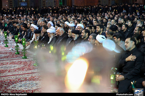 شام غریبان حسینی در حرم مطهر رضوی / عکس: نیما نجف زاده / شهرآرا