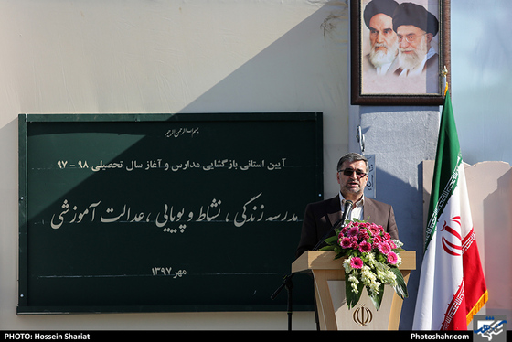 آغاز سال تحصیلی در دبیرستان دخترانه هدی مشهد / عکس: حسین شریعت / شهرآرا