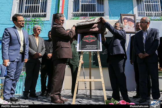 آغاز سال تحصیلی در دبیرستان دخترانه هدی مشهد / عکس: حسین شریعت / شهرآرا