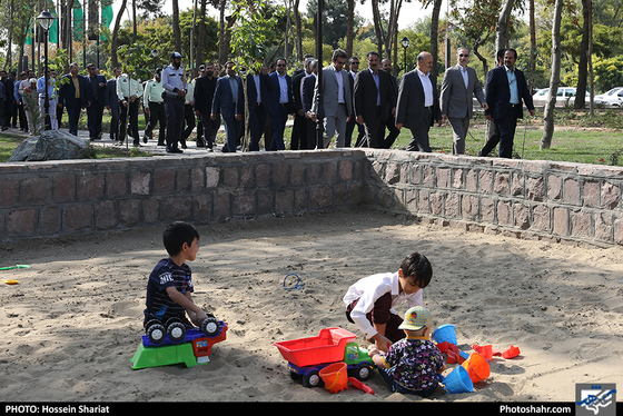 افتتاح همزمان 6 بوستان در سطح شهر / عکس: حسین شریعت / شهرآرا