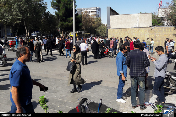 حال و هوای بازار ارز در مشهد / عکس:حسین شریعت / شهرآرا