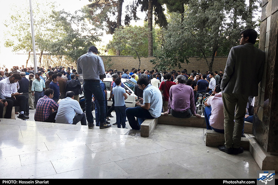 حال و هوای بازار ارز در مشهد / عکس:حسین شریعت / شهرآرا