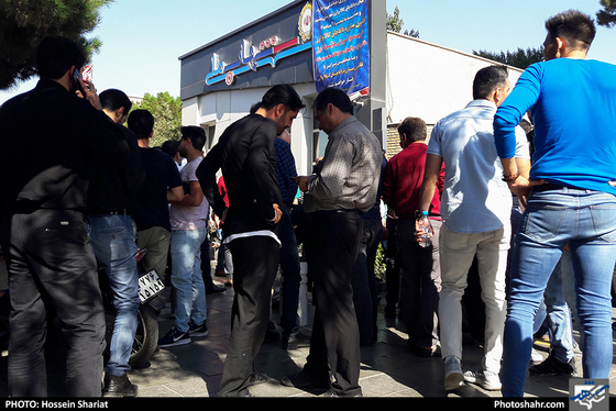 حال و هوای بازار ارز در مشهد / عکس:حسین شریعت / شهرآرا