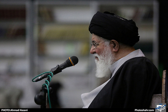 دیدار آیت الله علم الهدی با دانشجویان / عکس: احمد حسنی / شهرآرا