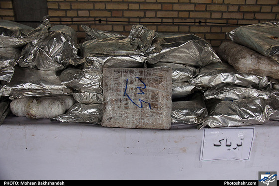 نمایشگاه کشفیات پلیس مبارزه با مواد مخدر / عکس: محسن بخشنده / شهرآرا
