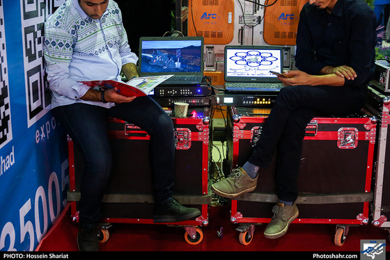  نمایشگاه حمل و نقل و ترافیک و خدمات شهری و محیط زیست / عکس: حسین شریعت / شهرآرا 