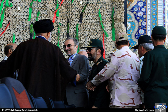 اجتماع عظیم بسیجیان در حرم مطهر رضوی / عکس: محسن بخشنده / شهرآرا