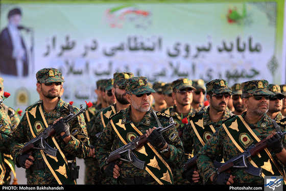 مراسم صبحگاه مشترک ناجا / عکس: محسن بخشنده /  شهرآرا