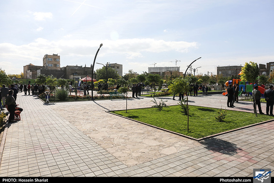 آیین بهره‌برداری همزمان از 10 بوستان در سطح شهر / عکس: حسین شریعت / شهرآرا