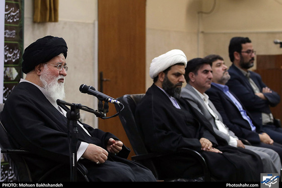 دیدار قهرمانان خراسانی مسابقات آسیایی و پارآسیایی جاکارتا با امام جمعه مشهد / عکس: محسن بخشنده / شهرآرا