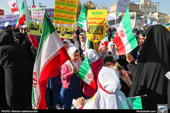 راهپیمایی 13 آبان / عکس: محسن بخشنده / شهرآرا