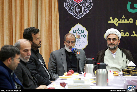 نشست صمیمی اعضای شورای شهر با مسئولان هیئات مذهبی مشهد
