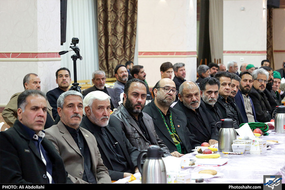 نشست صمیمی اعضای شورای شهر با مسئولان هیئات مذهبی مشهد