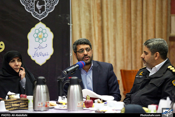 نشست صمیمی اعضای شورای شهر با مسئولان هیئات مذهبی مشهد