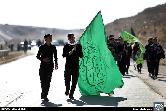  زائران پیاده امام رضا (ع) | عکس : علی عبداللهی / شهرآرا