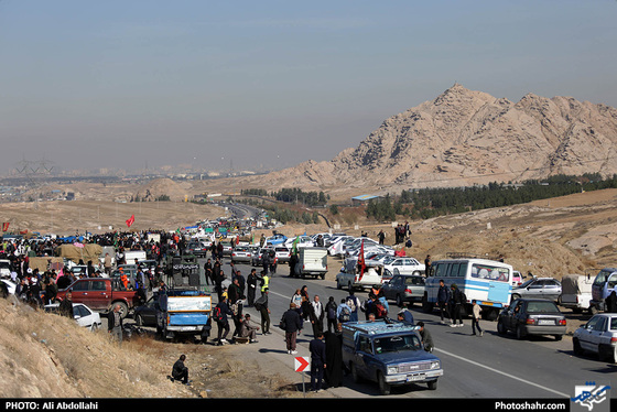  زائران پیاده امام رضا (ع) | عکس : علی عبداللهی / شهرآرا