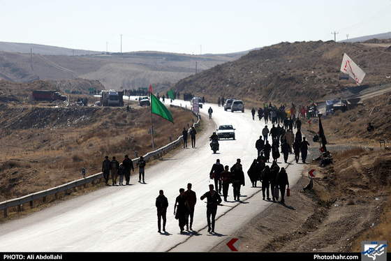  زائران پیاده امام رضا (ع) | عکس : علی عبداللهی / شهرآرا