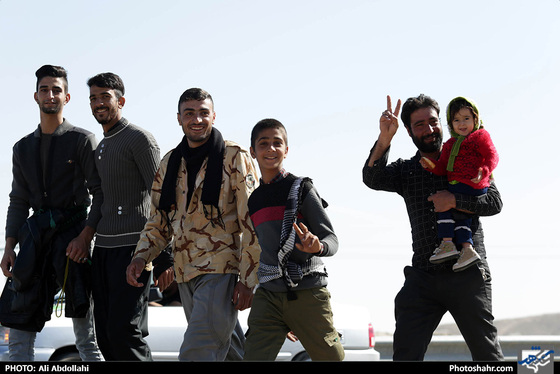  زائران پیاده امام رضا (ع) | عکس : علی عبداللهی / شهرآرا