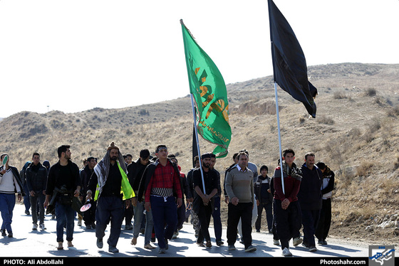  زائران پیاده امام رضا (ع) | عکس : علی عبداللهی / شهرآرا