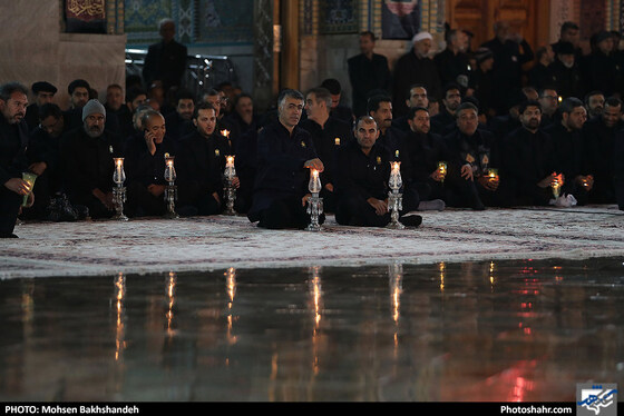 خطبه خوانی شب شهادت امام رضا (ع) / عکس: محسن بخشنده / شهرآرا