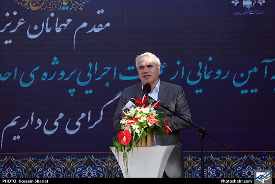 آغاز عملیات بازپیرایی و ساماندهی پیشخوان آرامگاه فردوسی / عکس: حسین شریعت / شهرآرا