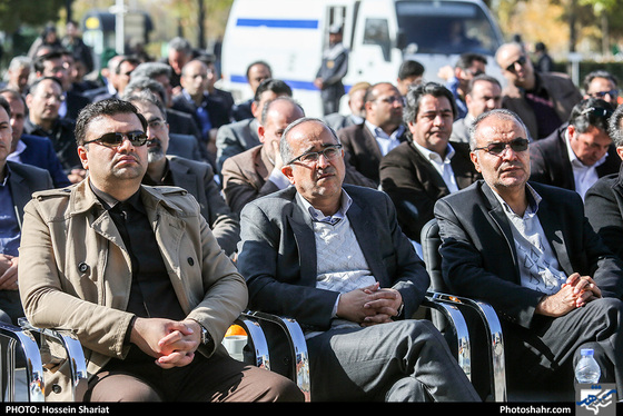 آغاز عملیات بازپیرایی و ساماندهی پیشخوان آرامگاه فردوسی / عکس: حسین شریعت / شهرآرا