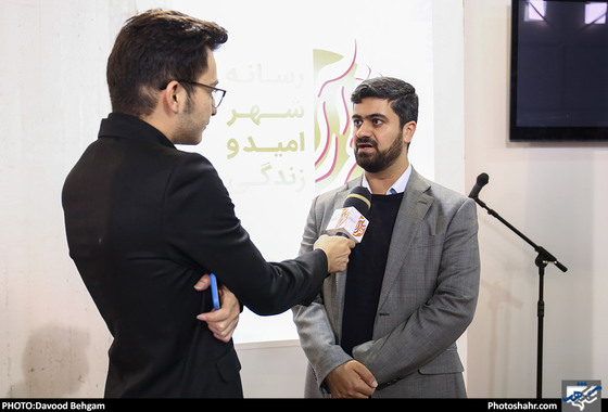 غرفه شهرآرا در بیستمین نمایشگاه کتاب مشهد / عکس: داوود بهگام / شهرآرا