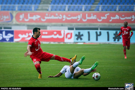 لیگ برتر فوتبال / پدیده مشهد و سایپا تهران / عکس: علی عبداللهی / شهرآرا