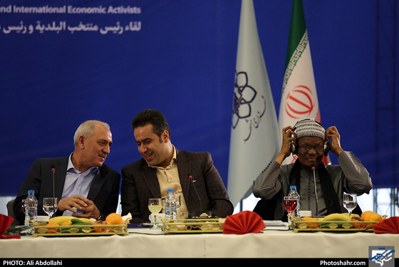 دیدار شهردار منتخب مشهد با جمعی از سفرا و فعالان اقتصادی خارجی / عکس: علی عبداللهی / شهرآرا