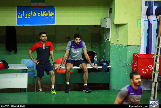 تمرین تیم والیبال پیام خراسان پیش از بازی با پیکان