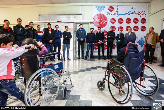 بازدید اعضای تیم والیبال پیام خراسان از آسایشگاه شهید فیاض بخش