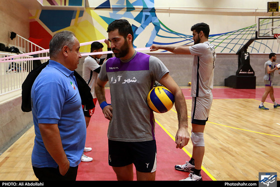  تمرین تیم والیبال پیام خراسان پیش از بازی با شهرداری گنبد