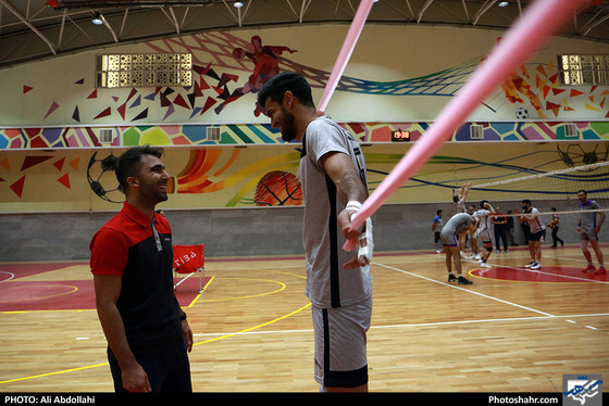  تمرین تیم والیبال پیام خراسان پیش از بازی با شهرداری گنبد