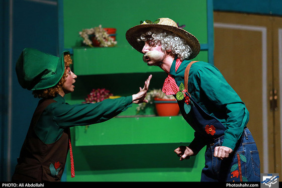  نمایش تیستو سبز انگشتی