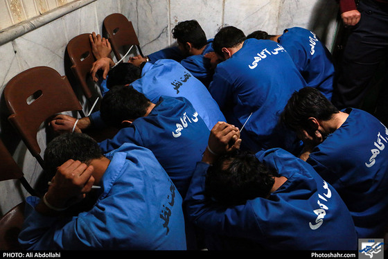 دستگیری باند سرقت مسلحانه نافرجام از طلا فروشی / عکس: علی عبداللهی / شهرآرا