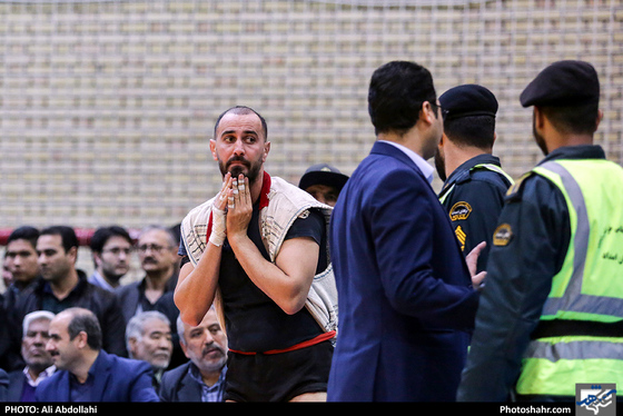 مسابقات کشتی با چوخه