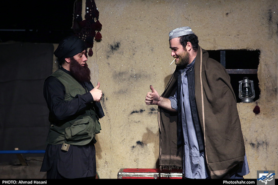 «نمایش خروس » | عکس : احمد حسنی /شهرآرا