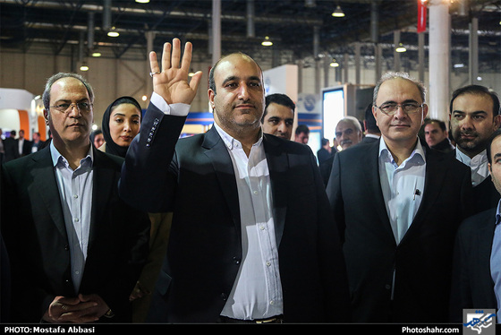 بازدید وزیر ارتباطات و شهردار مشهد از نمایشگاه کامپیوتر و شهر هوشمند - عکس:‌ مصطفی عباسی / شهرآرا