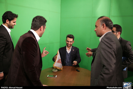 غرفه شهرآرا در نمایشگاه کامپیوتر و شهر هوشمند مشهد -   عکس : احمد حسنی / شهرآرا