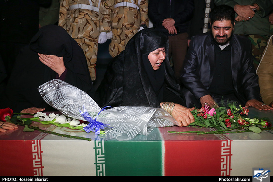 استقبال از پیکر مطهر شهیدان دفاع مقدس و مدافع حرم - عکاس: حسین شریعت / شهرآرا